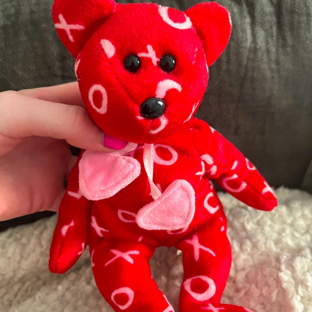 TY kiss kiss bear